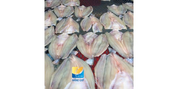 Giá khô cá dứa một nắng Cần Giờ loại ngon tại TpHCM